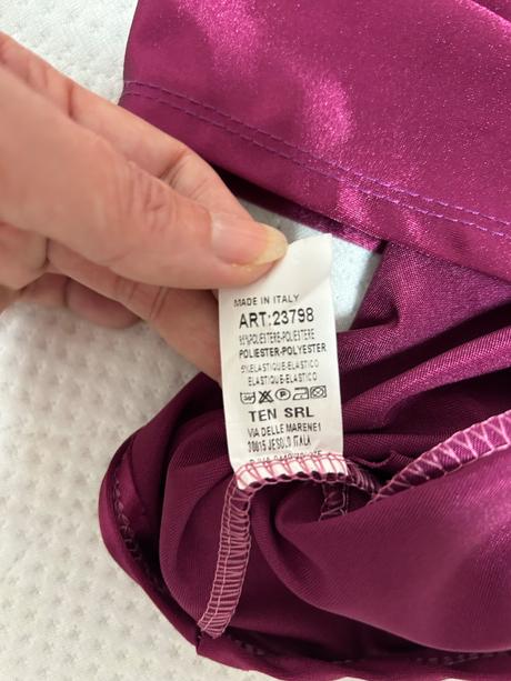 Fialovy top, piazza italia,m