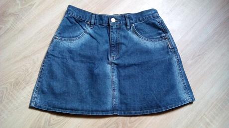 Rifľová sukňa, 38