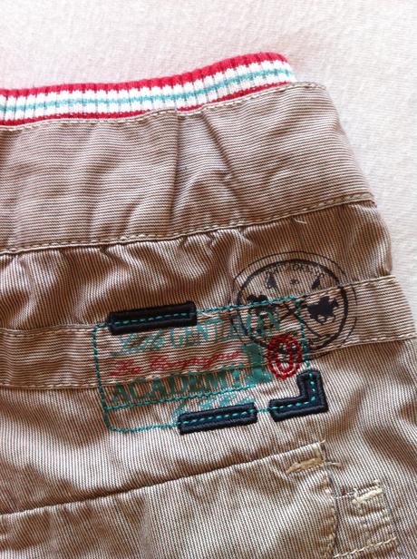 Kraťase zn. pétits, 122