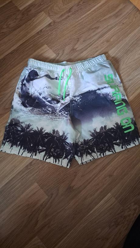 Kupacie sortky c.146, 146