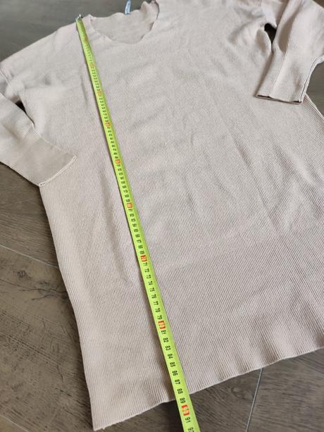 Dámske svetrikove šaty laura toretti, l