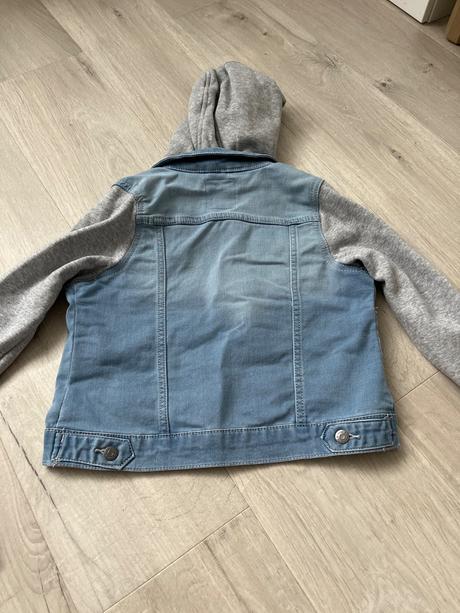 Bundicky/mikiny, 128