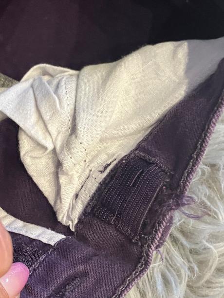 Dievčenské rifle fiaľové (134), 134