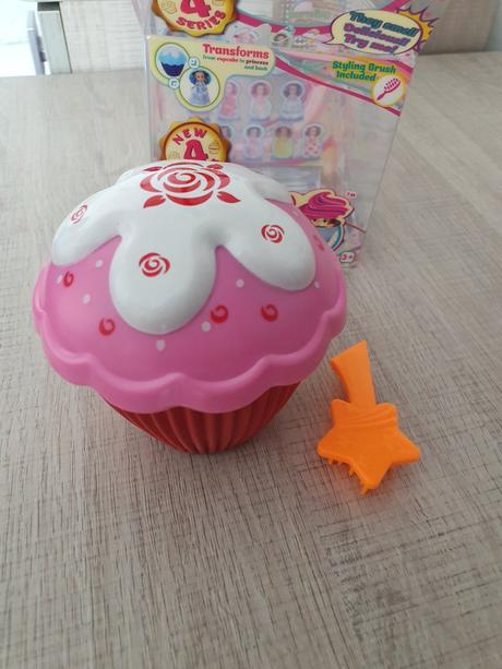 Babika cupcake surprise, 