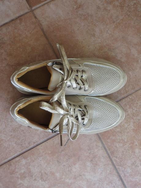 Dámske tenisky s kamienkami - veľ. 39, 39