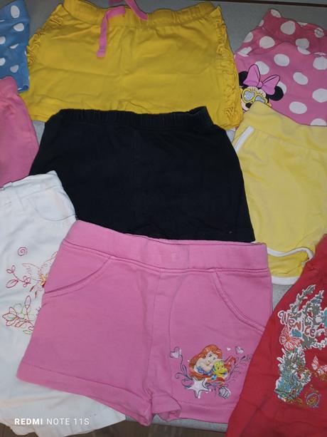 Kraťasy veľ.98/104, disney,98