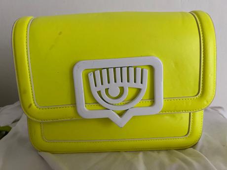 Chiara ferragni kabelka crossby listova  stav podl, 