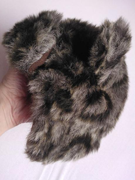 Teplá baranička, f&f,74