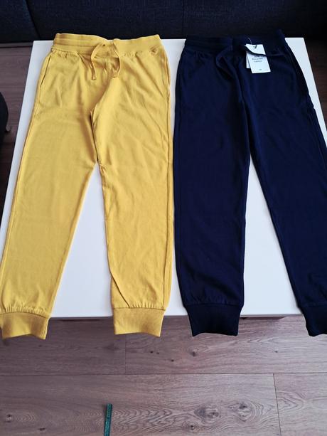 Teplaky h&m v.140, h&m,140