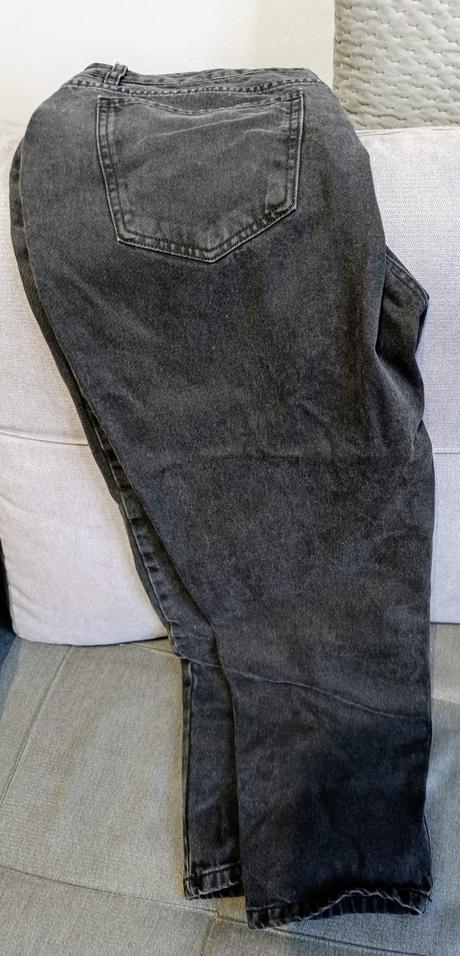 Džínsy sivočierne, 44