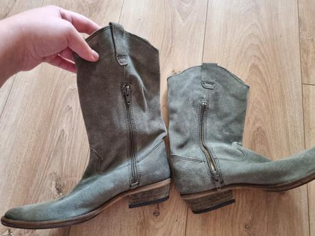 Sivé kožené prechodné čižmy, 36