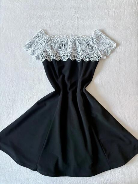 Elegantné čierne šaty, s