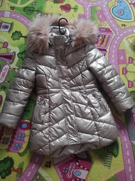 Teplá zimná bunda, 122