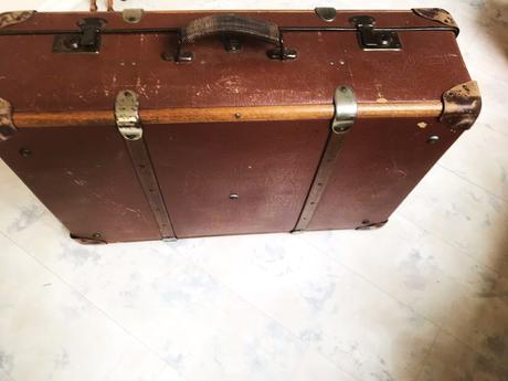 Starý kufor,