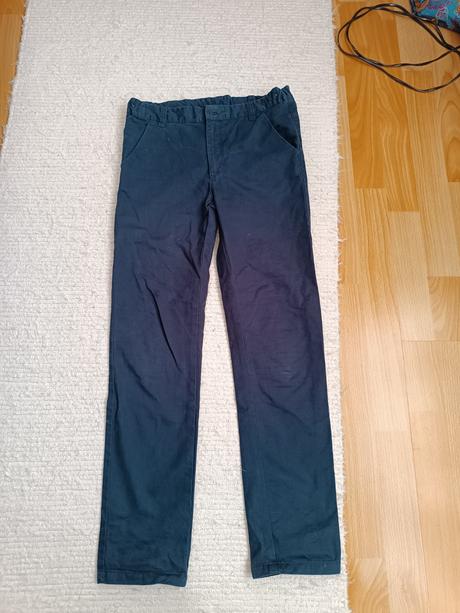 Nohavice 140-146, 140