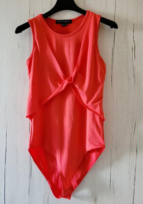 Krásne elastické body / tričko, gate,s