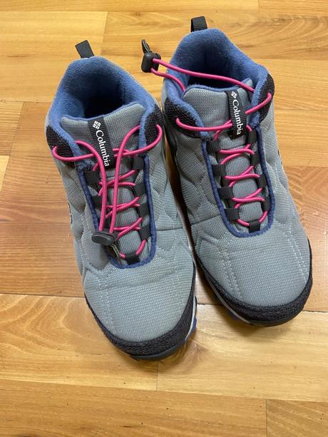 Columbia, columbia,33