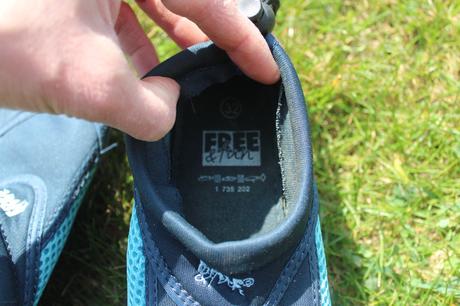 Topánky do vody, 32