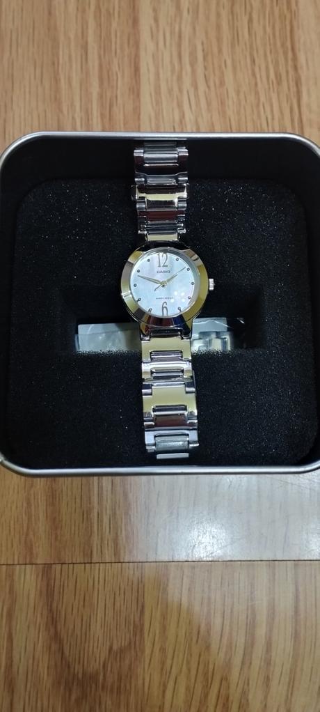 Dámske hodinky casio, casio