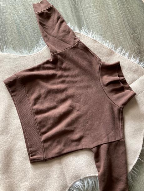Mikinky hnedá a krémová 98, zara,98