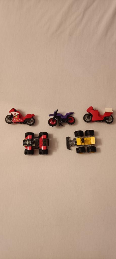 Postavičky lego ninjago,