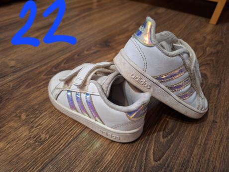 Predám rôzne topánky veĺkosti 19,20,21,22 pre diev, 21