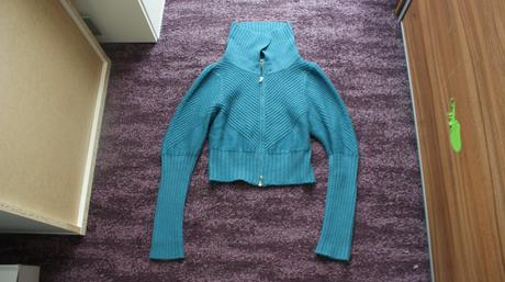 Kratší svetrík, colours of the world,m