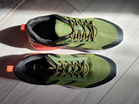 Nenosené tenisky, deichmann,33