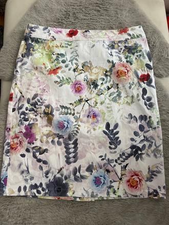 Krásna letná sukna, 38