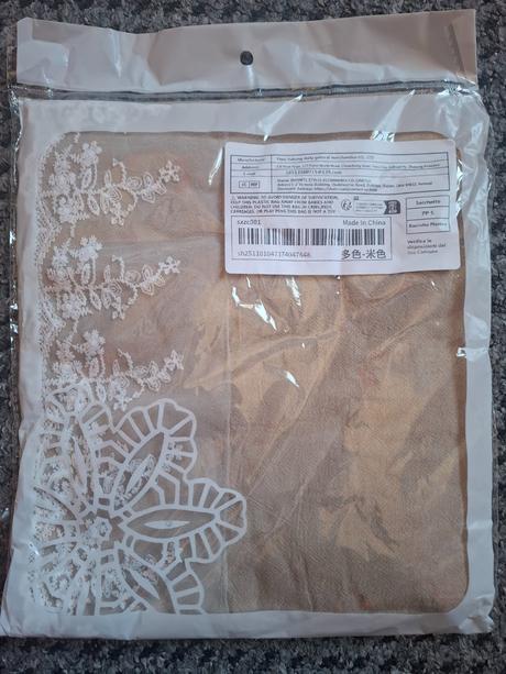 Vintage zástera s kvetinovou textúrou, 