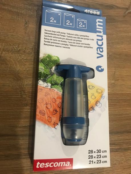 Tescoma - vakuovač na potraviny,