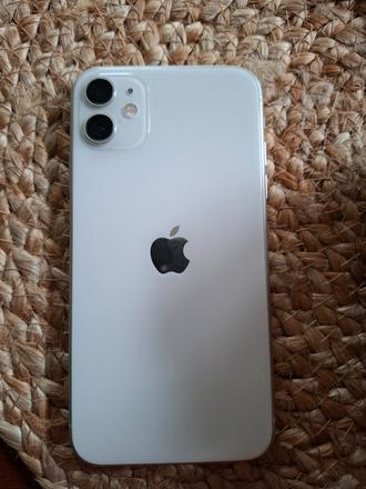 Iphone 11 telefón, apple