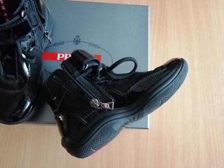 Vyššie členkove topánky, zn. prada, veľkosť 29, 29