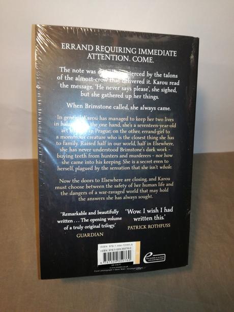 Laini taylor daughter of smoke and bone, 