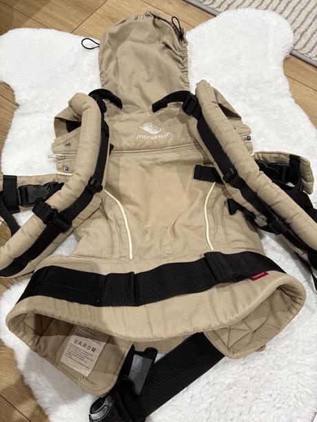 Nosič manduca, manduca