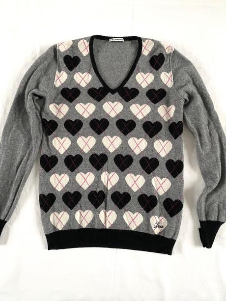 Kašmírový sveter so srdiečkami, m