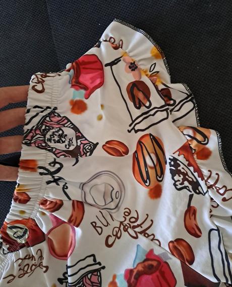 Volánové kraťasy, reserved,s