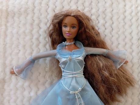 Barbie rayla s dlhými vlasmi 1, 