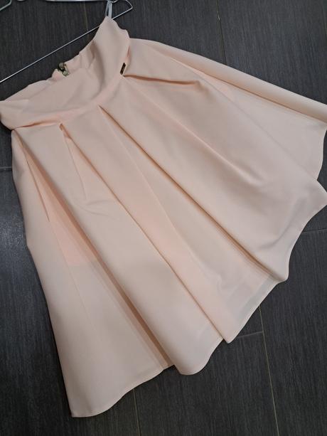 Midi slávnostná sukňa s, s