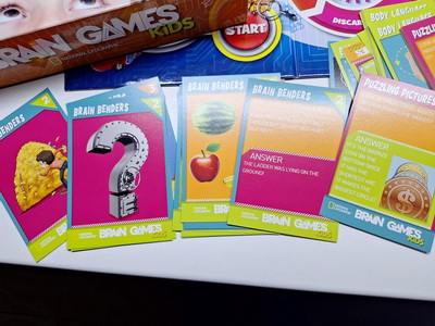 Spoločeská hra brain game, 