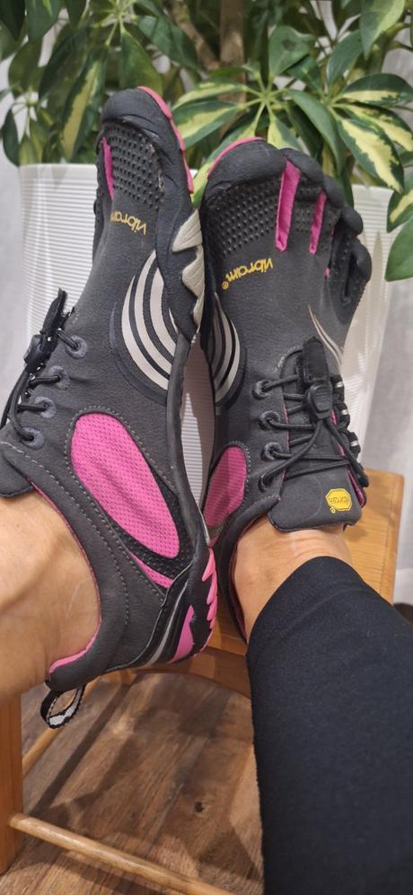 Vibram five fingers bezecke barefoot tenisky 40/41, 41