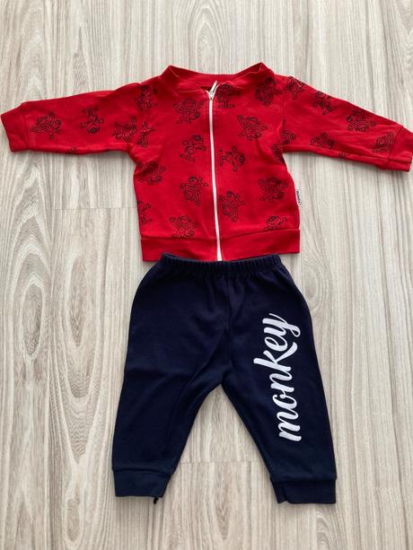 Tepláková súprava, 74