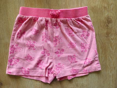 Ruzove kratasky, george,98