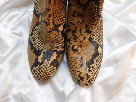 Zara damske kotnikove čižmy, zara,39