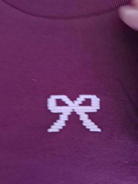 Tricko, reserved,140