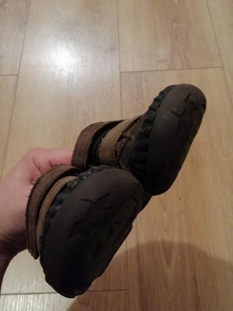 Topanky s okom dinosaura, clarks,29