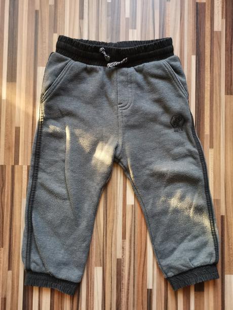 Tepláky, topolino,92