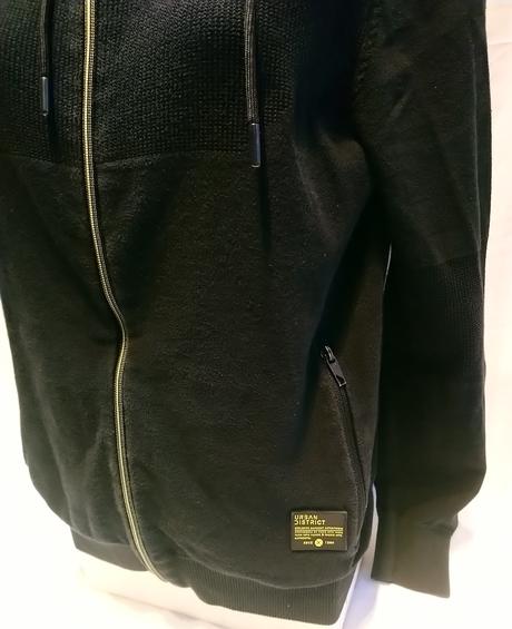 Čierna mikina na zips s kapucňou, urban district, s