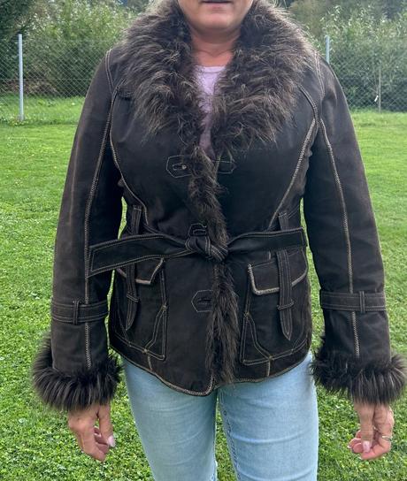 Luxusná kožená bunda kabát pc 120eur, c&a,40