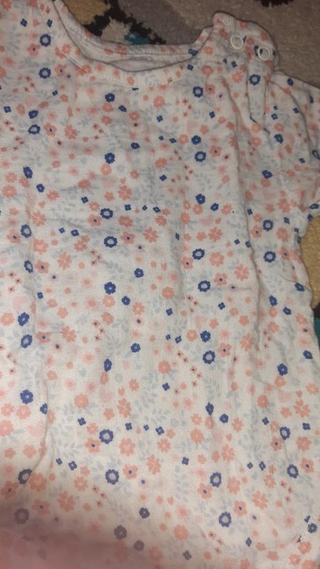 2 x body, carter's,68